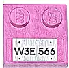 Część LEGO® 33909pb018 Płytka zmodyfikowana 2 x 2 z wypustkami na krawędzi z białą tablicą rejestracyjną i czarnym napisem 'W3E 566', wzór (naklejka) - zestaw 77241
